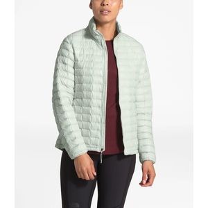 Women’s North Face Thermoball Jacket